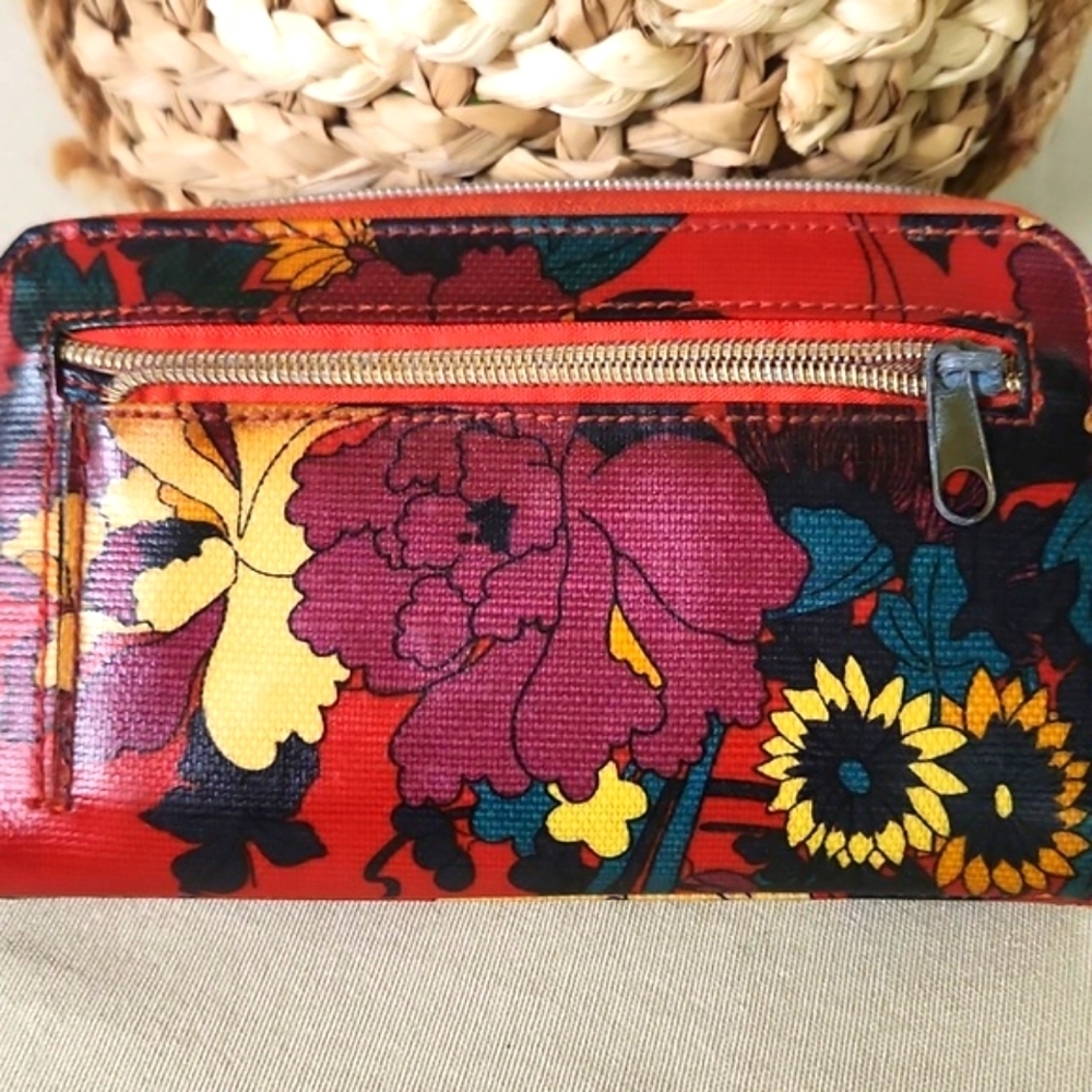 Sakroots Red Floral Women's Wallet - Picture 3 of 7